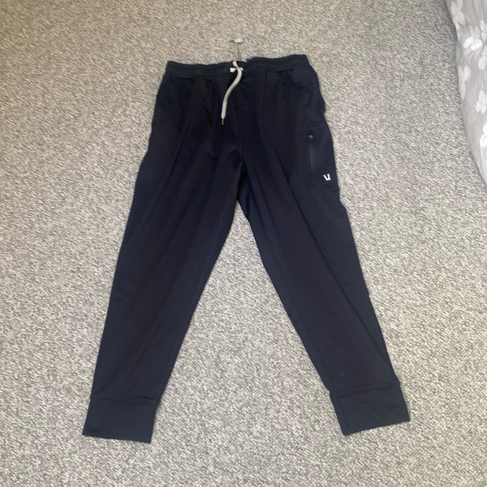 Vuori men’s Sunday performance jogger XL black